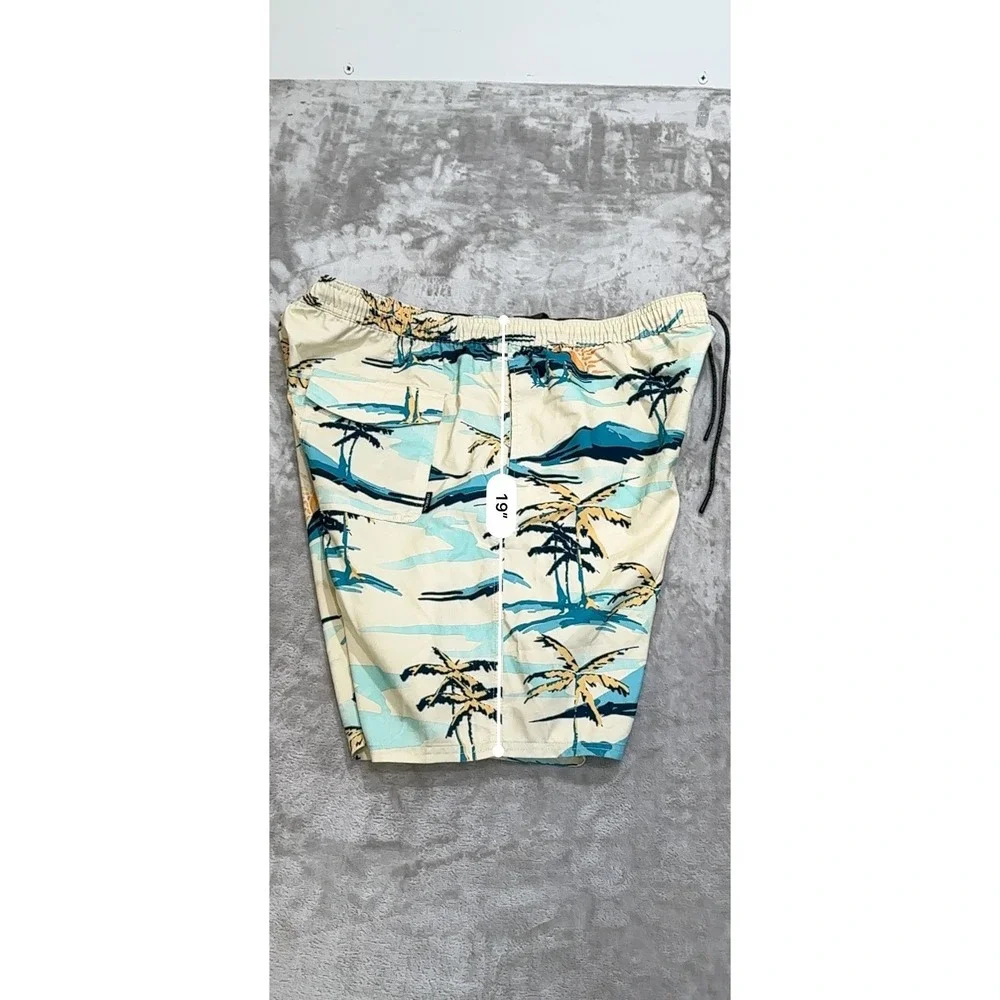 O'Neill‎ Cruzers Cabana Volley Shorts Mens Size XXL Crisp Graphics New With Tags